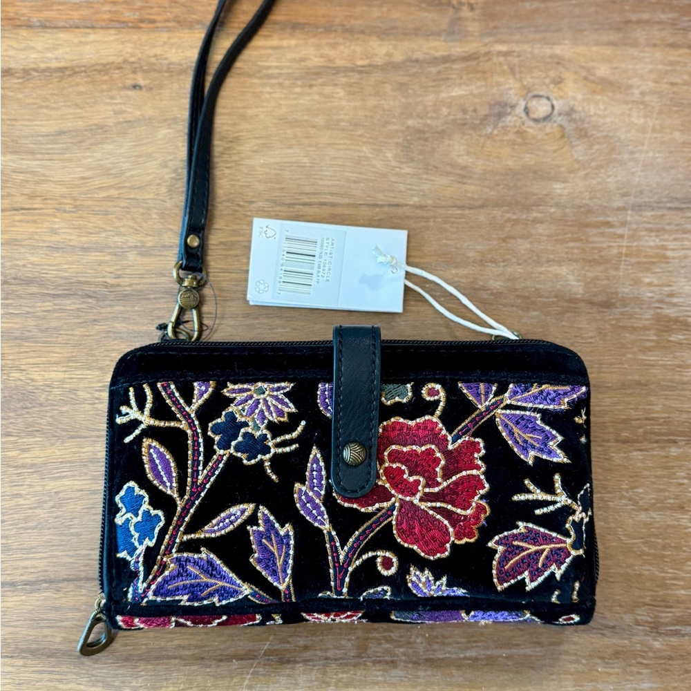 Sakroots Embroidered Large Smartphone Crossbody Embroidered Black Flower Power - Picture 6 of 10